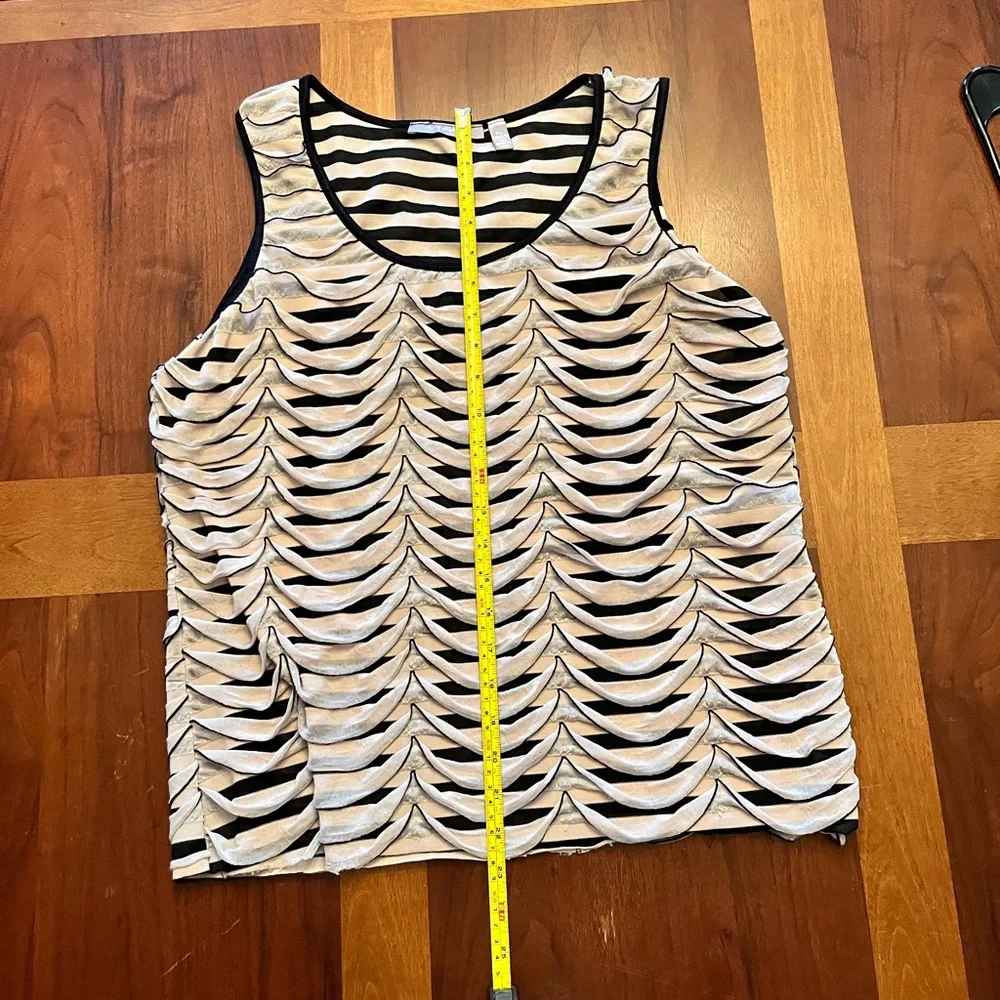 NY Collection Scalloped Sleeveless Top Size XL